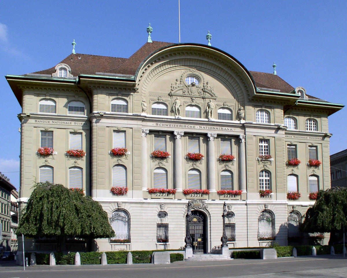 La sede della Banca nazionale svizzera a Berna in Bundesplatz