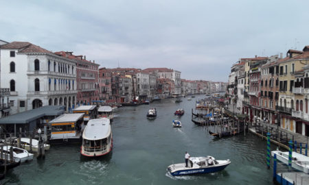 Venezia - Veduta dal Ponte di Rialto