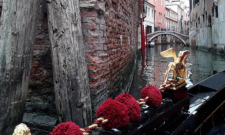Venezia - In gondola per i canali