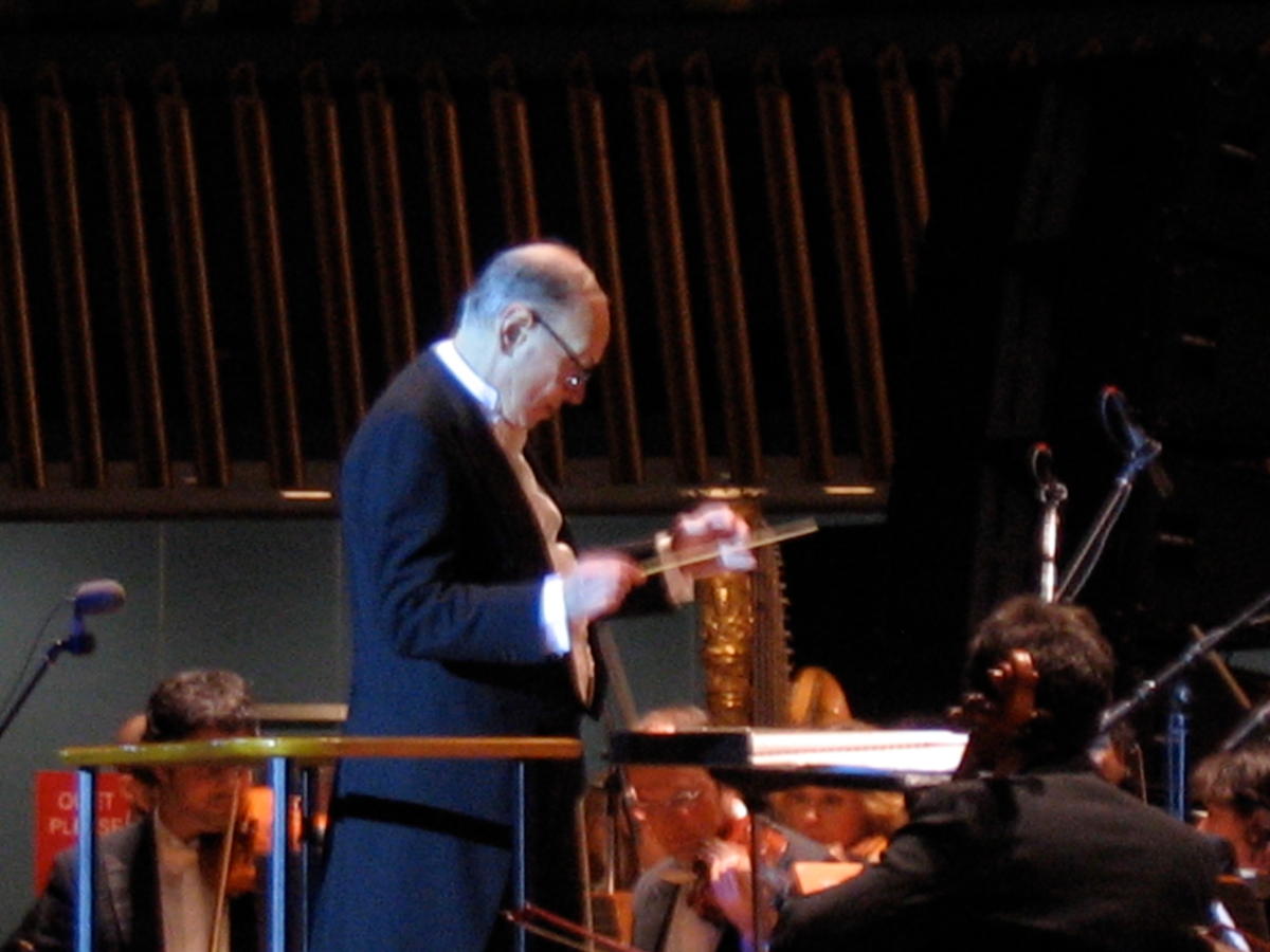 Ennio Morricone durante un concerto alle Nazione Unite