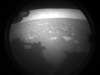 Sonda Perseverance - Prima immagine dalla superficie di Marte