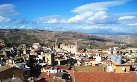 Veduta panoramica di Recalmuto, in provincia di Agrigento, Sicilia