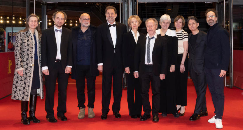 Berlinale 2023 - La troupe del film vincitore "Sur l'Adamant"