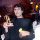 Nel 1980 Cutugno (al centro) viene premiato al XXX Festival di Sanremo dai conduttori Roberto Benigni e Olimpia Carlisi