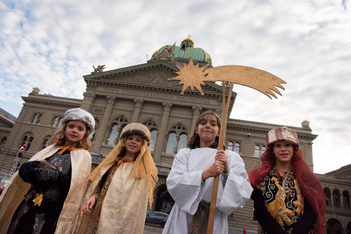 I Cantori della stella a Palazzo federale a Berna