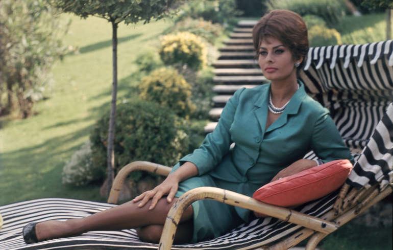 Sophia Loren fotografata nel 1964 da Chiara Samugheo