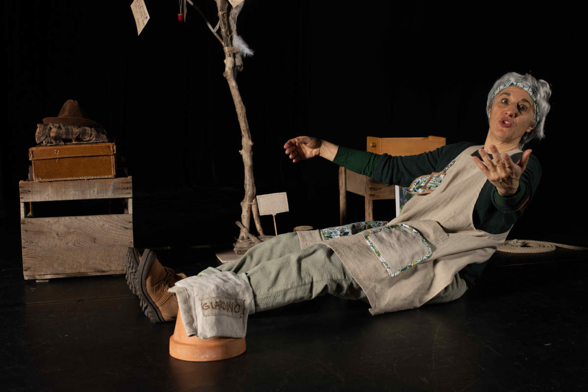 "Giardino" - Spettacolo di e con Stefania Mariani – StagePhotography