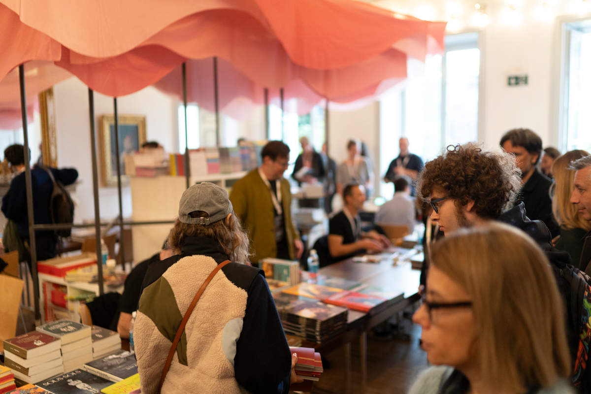 InnovaComix - Bookshop