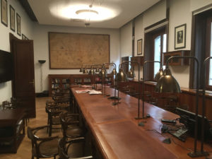 La storica Sala Albertini nella sede centrale del Corriere della Sera in via Solferino a Milano