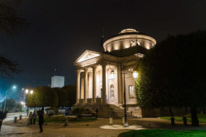 Como - Tempio voltiano illuminato