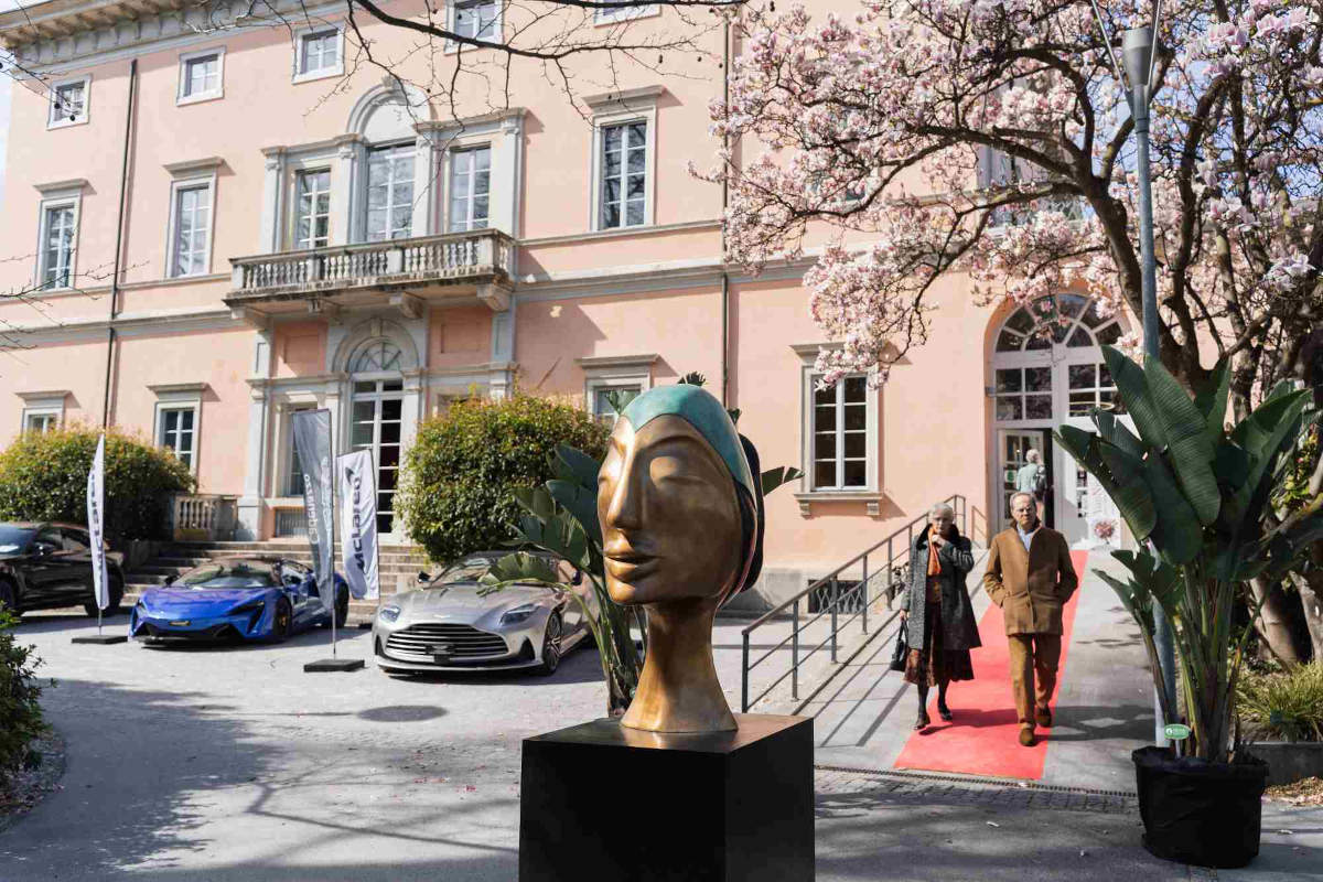 YouNique Lugano 2025 - Esterno ingresso