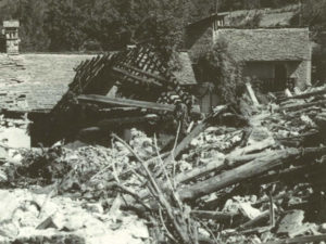 Mogno - Valanga del 25 aprile 1986 (Foto Archivio G.L. Dazio)