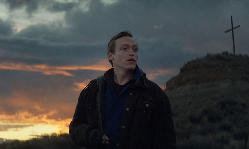 Una scena da "Down the Arm of God"