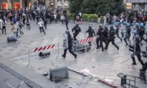 Disordini a Milano